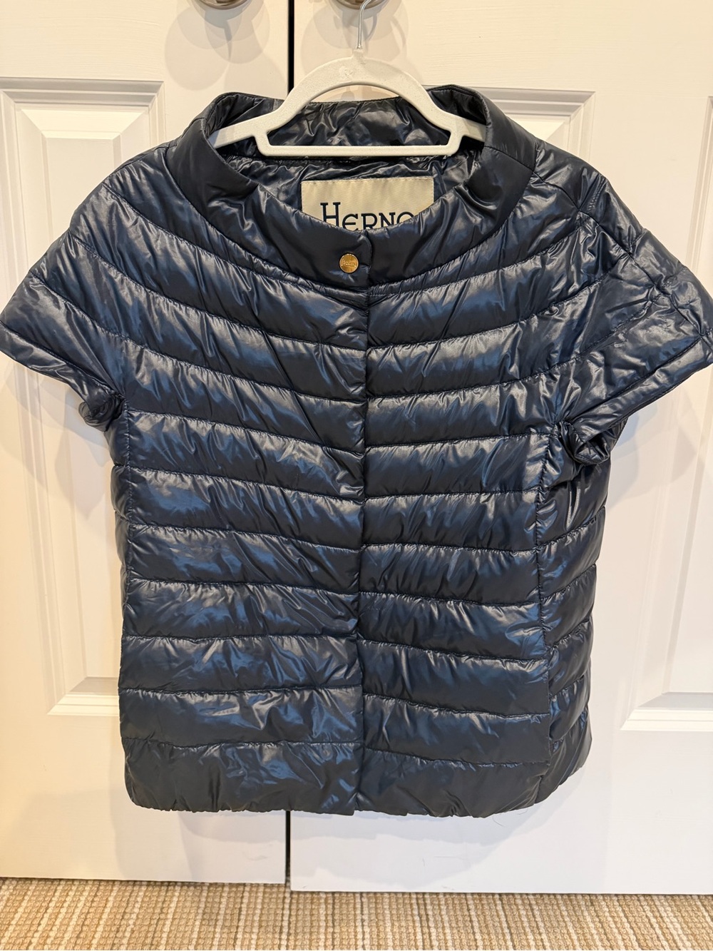 Herno Navy Short-Sleeve Quilted Puffer Jacket